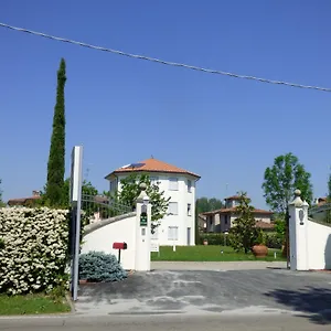 San Giovanni 3* San Giovanni in Persiceto